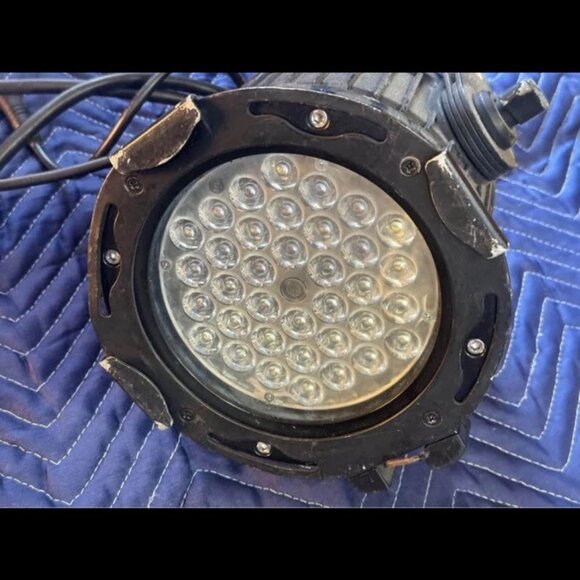 Design‎ LED 36 Pro Lights Fully WORKS Great TESTED** - Picture 5 of 7